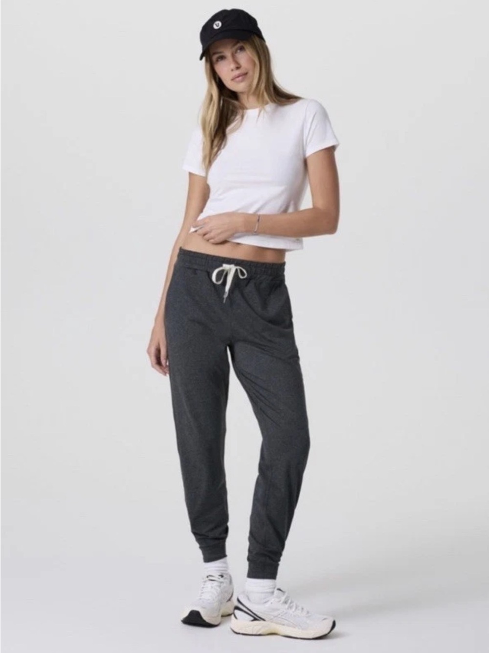 Vuori Charcoal Heather DreamKnit Performance Lounge Jogger Pants Size L
